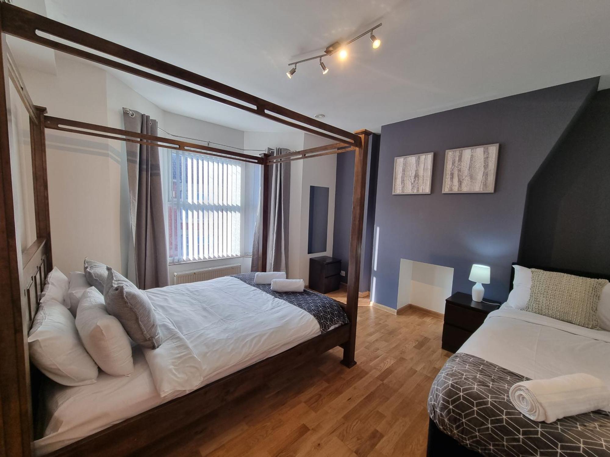 Anfield Luxe Retreat - Stylish Stay With Parking - Steps From Stadium - Short Drive To City Centre Liverpool Extérieur photo