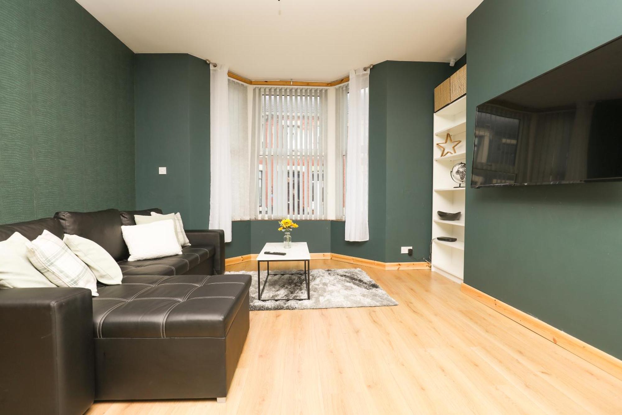 Anfield Luxe Retreat - Stylish Stay With Parking - Steps From Stadium - Short Drive To City Centre Liverpool Extérieur photo