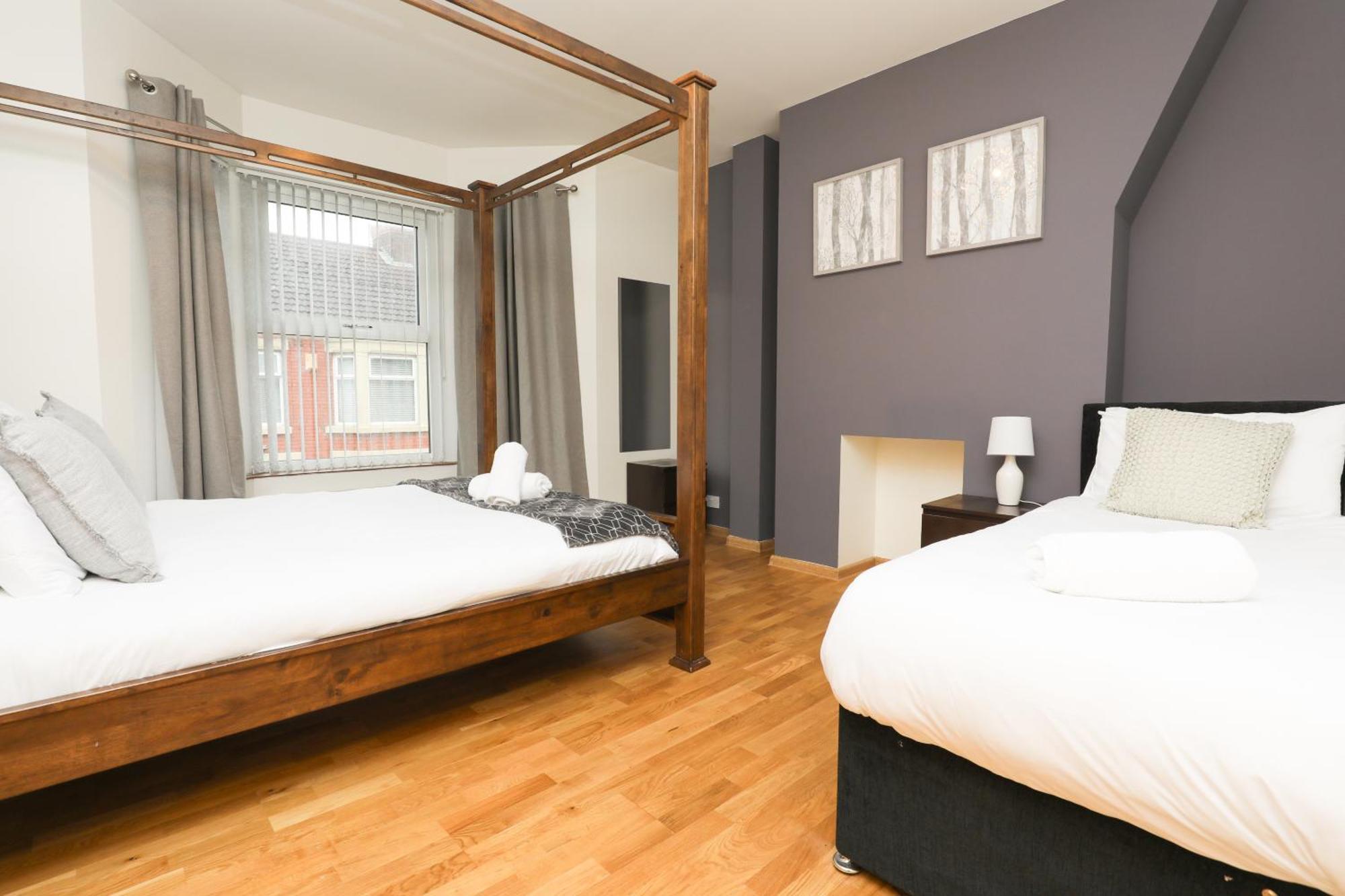 Anfield Luxe Retreat - Stylish Stay With Parking - Steps From Stadium - Short Drive To City Centre Liverpool Extérieur photo
