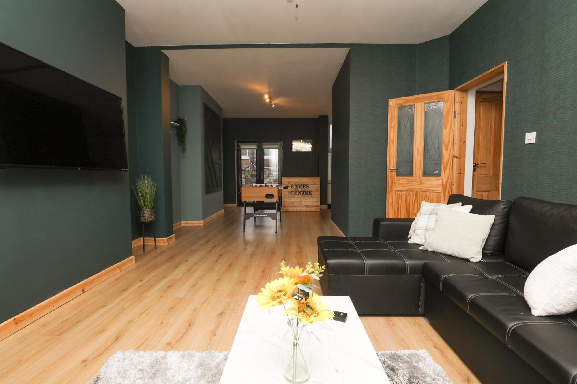 Anfield Luxe Retreat - Stylish Stay With Parking - Steps From Stadium - Short Drive To City Centre Liverpool Extérieur photo